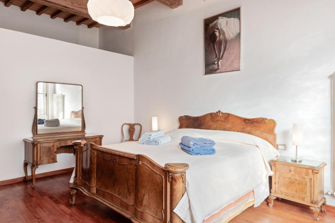 Exclusive Corso Italia Penthouse Apartment ปิซา ภายนอก รูปภาพ