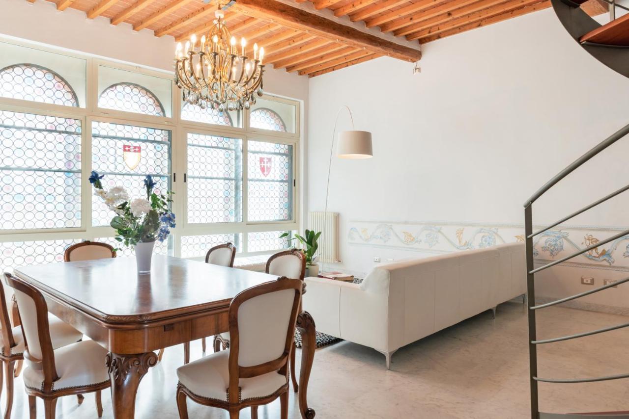 Exclusive Corso Italia Penthouse Apartment ปิซา ภายนอก รูปภาพ